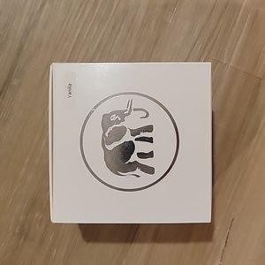 Chantecaille Future Skin Cushion Foundation Shade Vanilla NWT